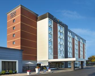 Four Points by Sheraton Hamilton-Stoney Creek - Hamilton - Κτίριο