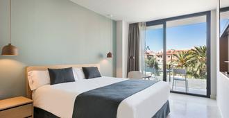 AQUA Hotel Silhouette & Spa - Adults Only - Malgrat de Mar - Bedroom