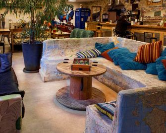 Le Flâneur Guesthouse - Lyon - Lounge