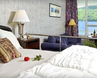 The Georgian Lakeside Resort - Lake George - Bedroom