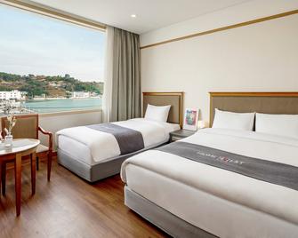 Hotel Homefourest - Geoje - Habitación