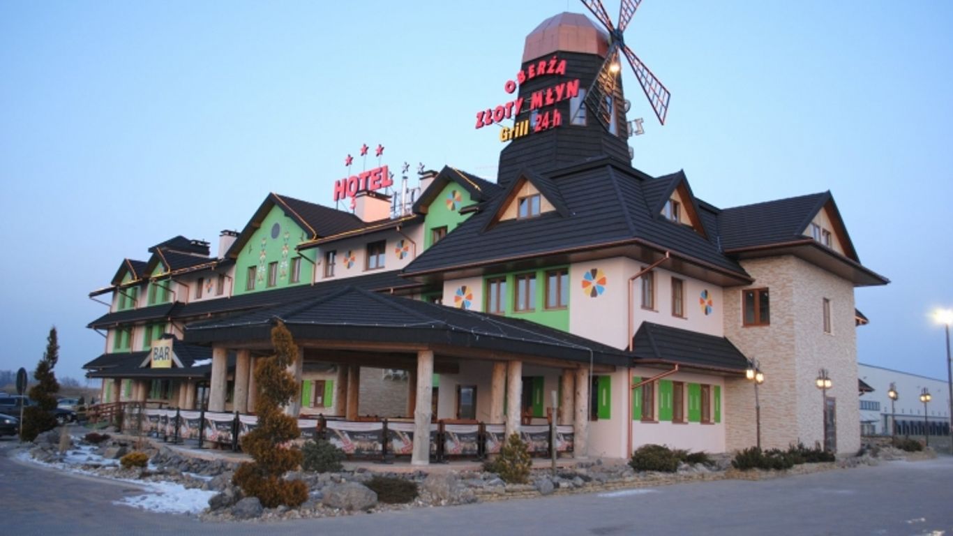 Hotel Zloty Mlyn Majkow