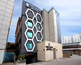 Chuncheon Luce Hotel - Chuncheon - Building
