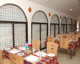 Utsav Hotels and Banquets Bolpur - Bolpur - Habitación