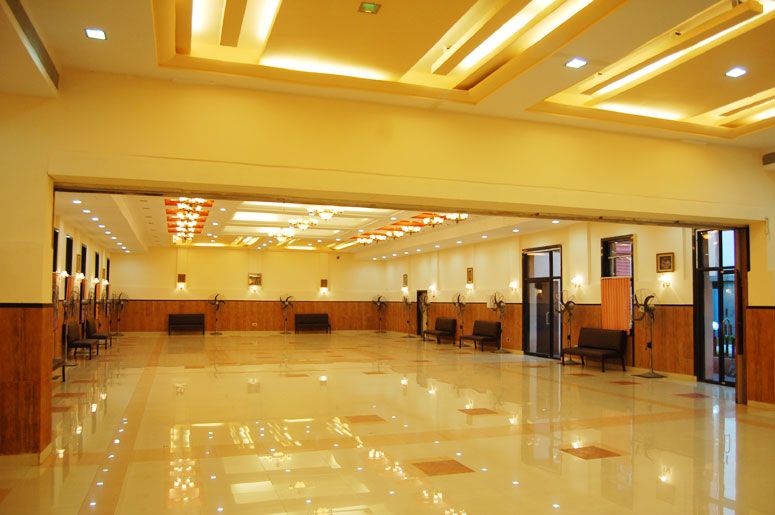 Utsav Hotels and Banquets Bolpur - Bolpur - Banquet hall