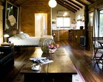 Mavis's Cabins @ Mt Warning - Murwillumbah - Bedroom