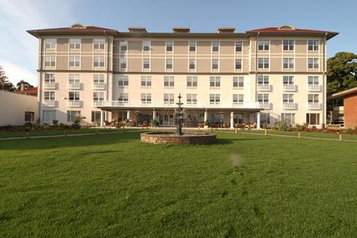 Fort William Henry Hotel and Conference Center - Lake George - Rakennus