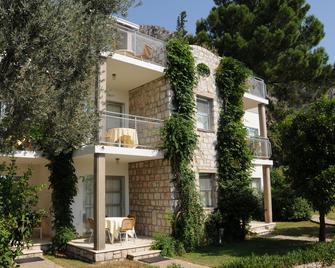 Labranda Loryma Resort - Turunç - Building