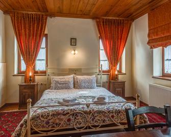 Hotel Machalas - Kípoi - Schlafzimmer