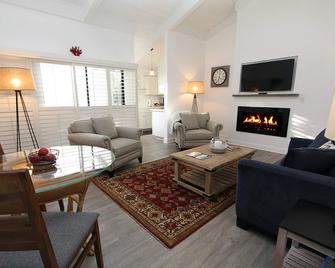 Lobos Lodge - Carmel-by-the-Sea - Huiskamer
