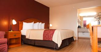 Red Roof Inn & Suites Jackson, TN - ג'קסון - חדר שינה