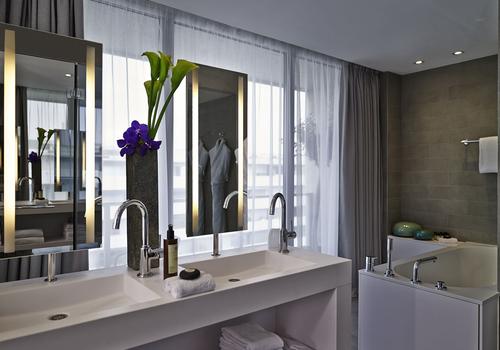 プルマン パリ トゥール エッフェルの最安値 1 155 パリの人気ホテルの料金比較 格安予約 Kayak カヤック