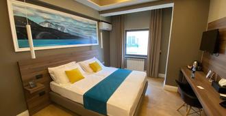 7th Floor Suite - Naples - Bedroom
