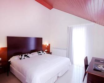 Hotel Mu & Spa - La Cortinada - Bedroom