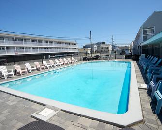 Marguerite Motel - Hampton Beach - Zwembad