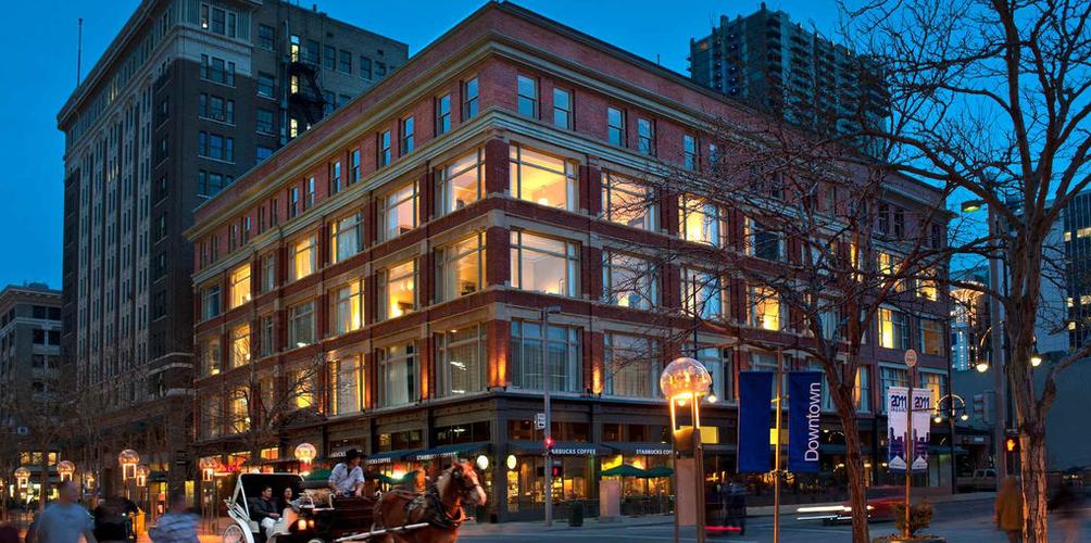 Courtyard By Marriott Denver Downtown 103 3 6 4 Denver Hotel Deals Reviews Kayak