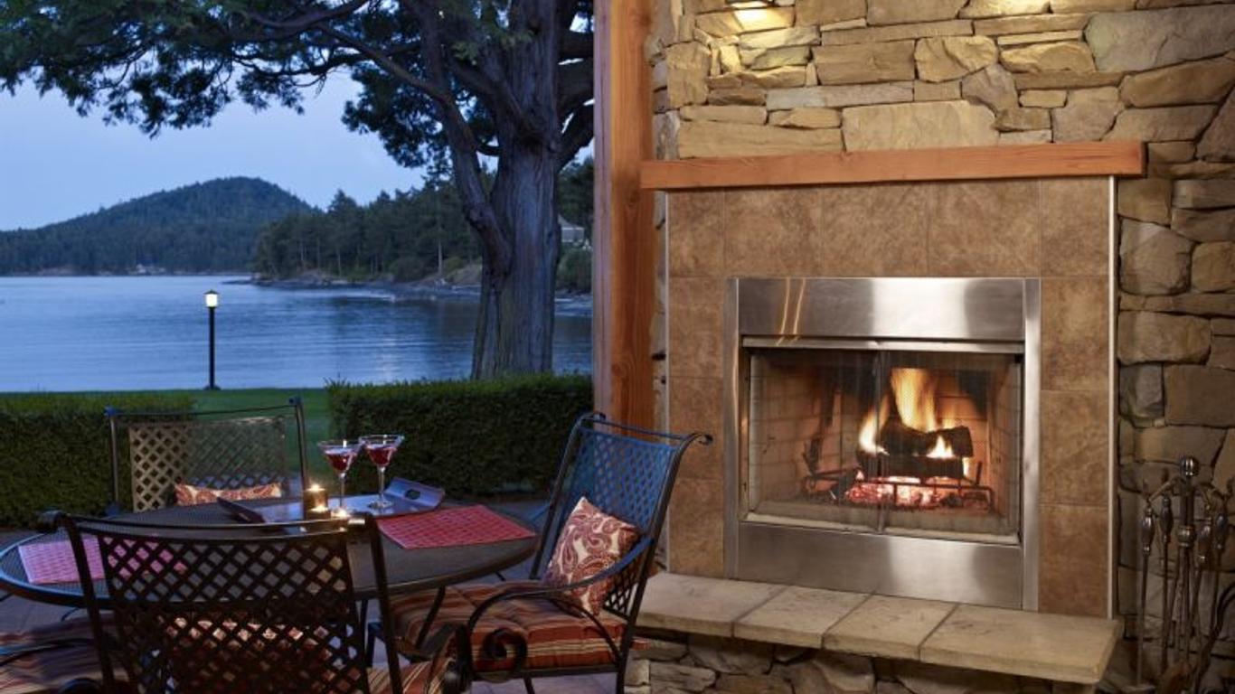 جاليانو أوشنفرونت إن آند سبا