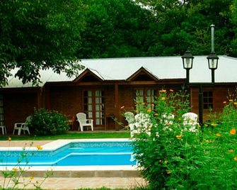 Hosteria Rural Piedra y Camino - Nono - Edifício