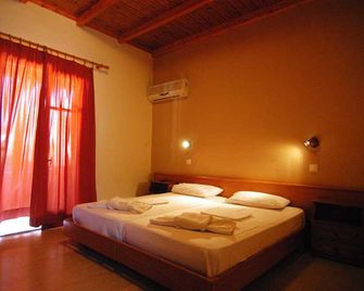 Sunshine Apartments - Sidari - Camera da letto