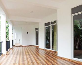 Hotel 'Diana' - Hikkaduwa - Balkon