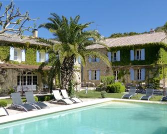 La Sommellerie Logis de France - Châteauneuf-du-Pape - Building