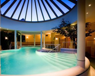 Hotel Allmer - Bad Gleichenberg - Pool