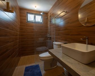 Pannzian Beach Resort - Pagudpud - Bathroom