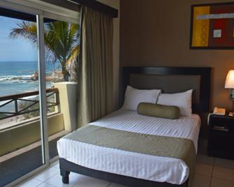 Hotel La Siesta Malecón - Mazatlán - Habitación
