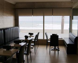 Hotel Doña Luisa - San Luis de Sabinillas - Restaurant