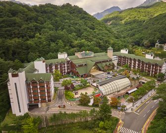 Osaek Greenyard Hotel - Yangyang - Gebäude