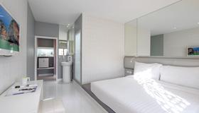 Sino Imperial Design Hotel - Phuket City - Bedroom