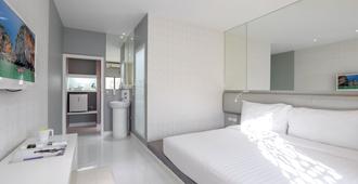 Sino Imperial Design Hotel - Phuket - Schlafzimmer