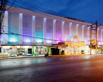 Sino Imperial Design Hotel - Phuket City - Building