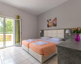 Maria Hotel Sisi - Sisi - Sypialnia