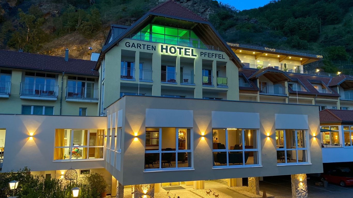 Gartenhotel & Weingut Pfeffel