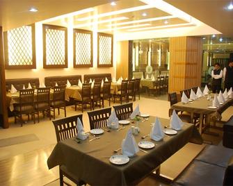 Jyoti Hotel & Restaurant - Yamuna Nagar - Restaurante