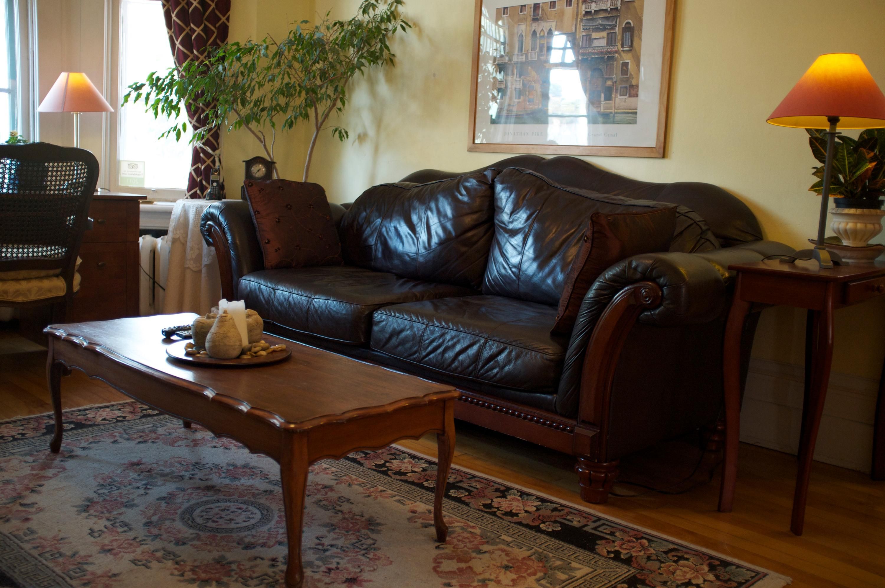 ريدو إن - أوتاوا - غرفة معيشة