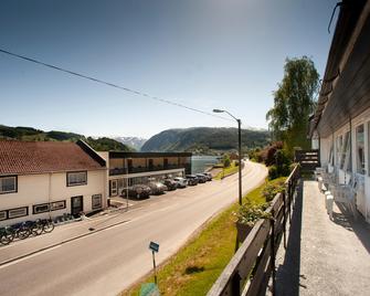 Strand Fjordmotel - Ulvik - Balcon
