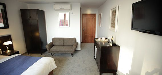 Embassy Hotel Tel Aviv - Тель-Авив - Гостиная