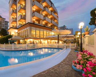 Hotel Zenith - Cervia - Pool
