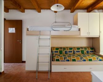 فيلادجو كا لاجونا - غرادو - غرفة نوم