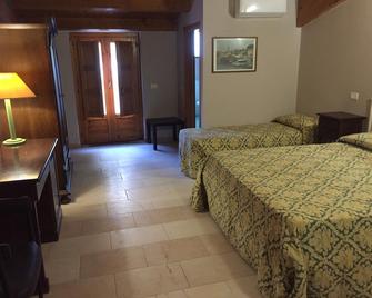 Fermata Spuligni - Zafferana Etnea - Slaapkamer