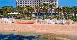 Aquamare Beach Hotel & Spa - Paphos