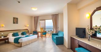 Aquamare Beach Hotel & Spa - Pafos