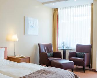 Regena Gesundheits-Resort & Spa - Bad Brueckenau - Bedroom
