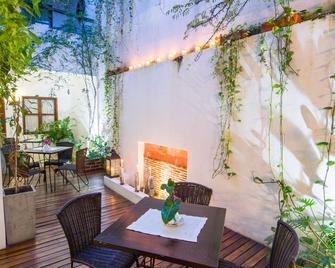 Leclerc Hotel Boutique Cali Granada - Cali - Patio