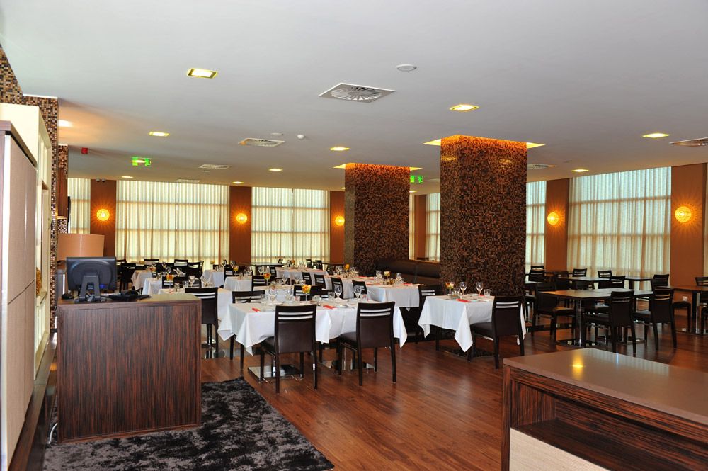 Axis Porto Business & Spa Hotel - Porto - Nhà hàng