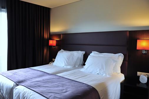 Axis Porto Business & Spa Hotel - Porto - Quarto