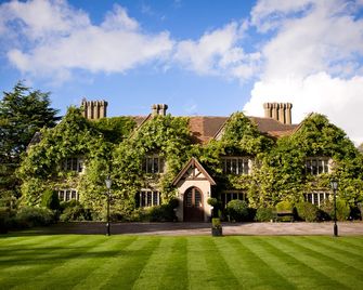 Boys Hall - Ashford - Edificio