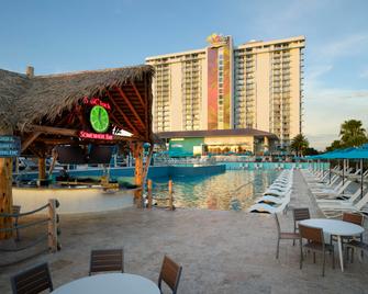 La Torretta Lake Resort & Spa - Montgomery - Building